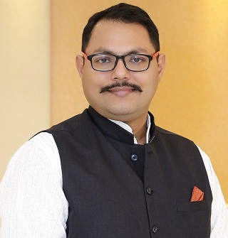 Dr Praveen K Singh
